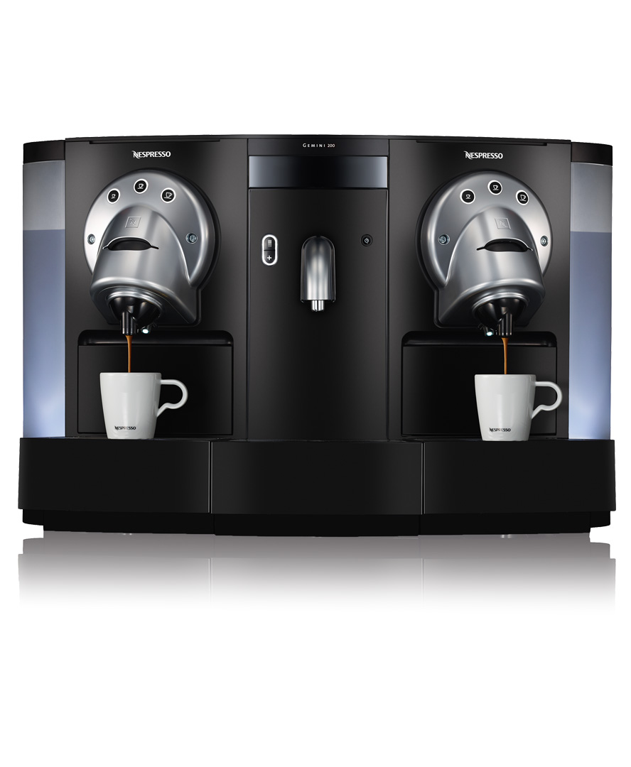 Alquiler Máquina de café Nespresso NY 220 v + 50 dosis de café